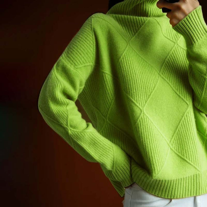 Denise – Casual Solid Colored Sweater