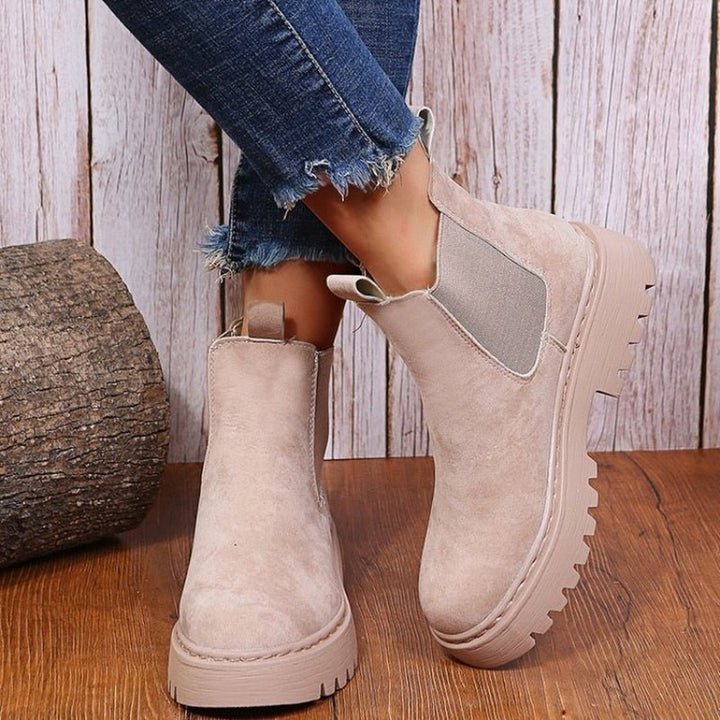 Women's Chelsea Ankle Boots with Lug Sole - Gemma - Beige