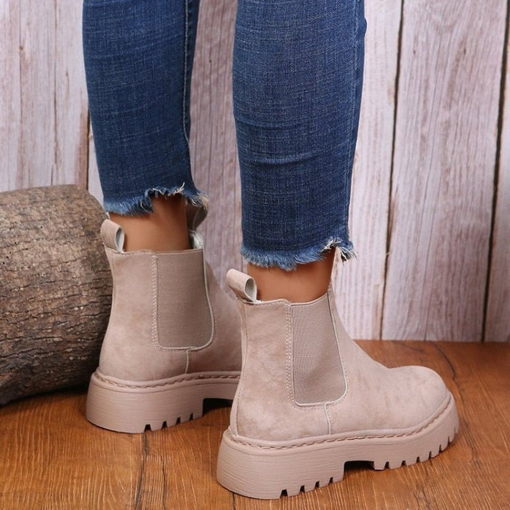 Women's Chelsea Ankle Boots with Lug Sole - Gemma - Beige