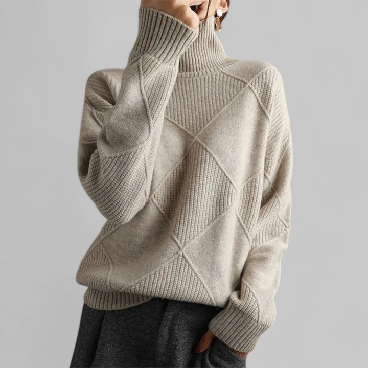 Women's Loose Turtleneck Sweater with Diamond Pattern - Aurora - Oatmeal