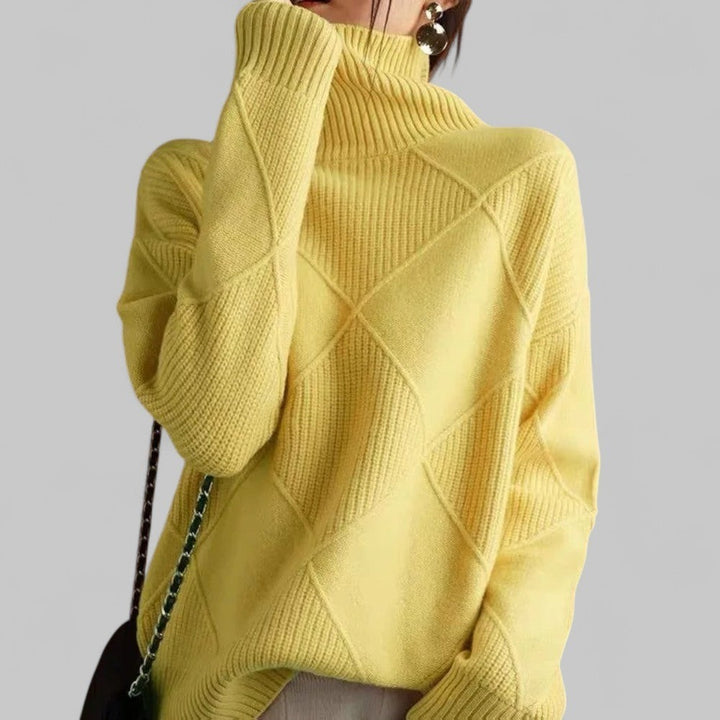 Women's Loose Turtleneck Sweater with Diamond Pattern - Aurora - Yellow