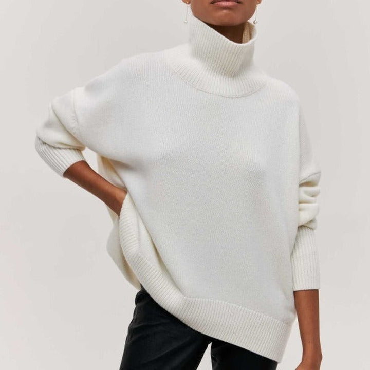 Women's Oversized Turtleneck Sweater with Side Slits - Lila - Ivory