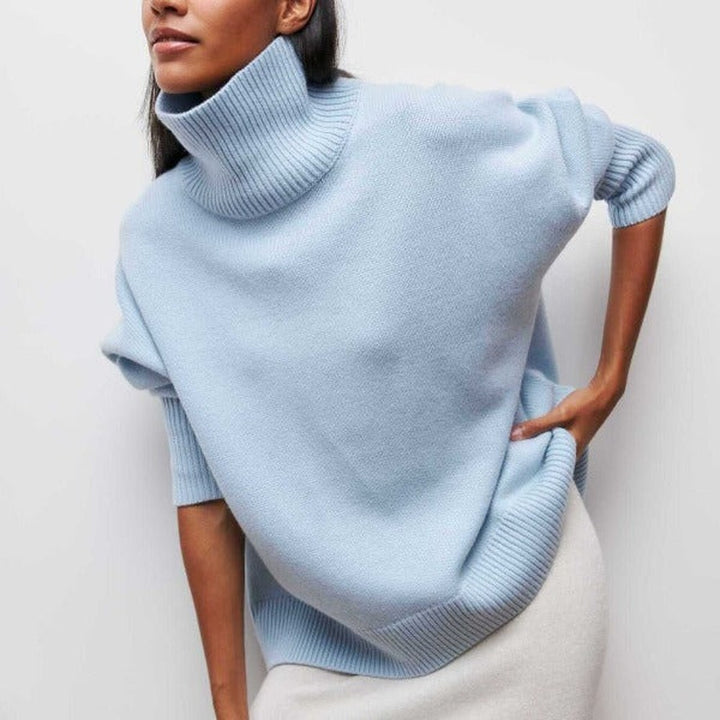 Women's Oversized Turtleneck Sweater with Side Slits - Lila - Pale Blue